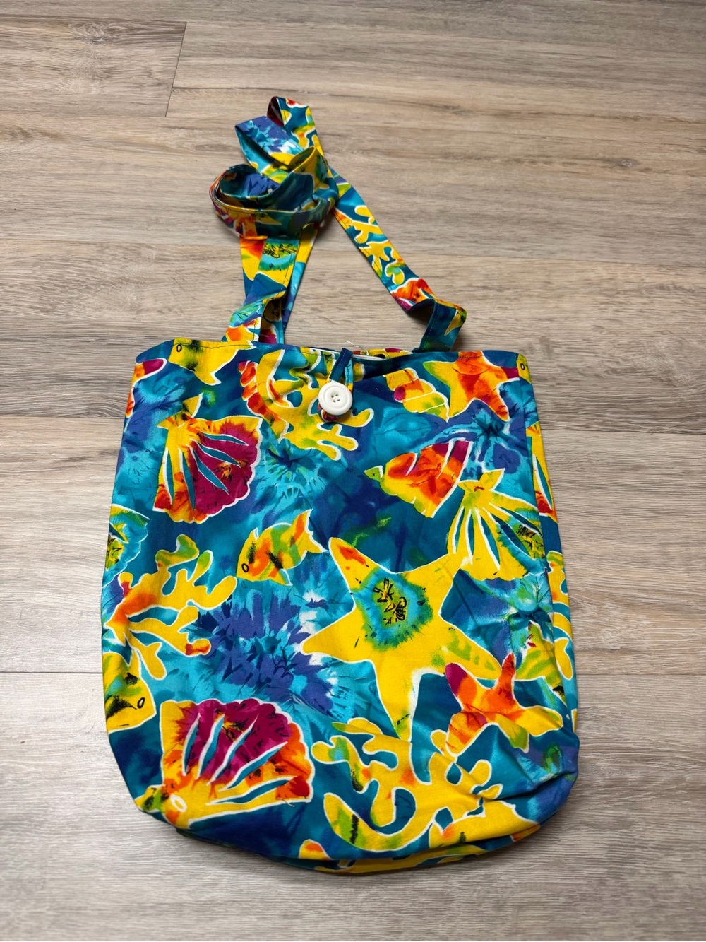 Tropical Starfish Print Women's Tote Bag - Blue, Yellow & Orange